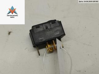 кнопка центрального замка Audi A8 D2/4D 1998, 4.2 л., бензин, АКПП, синий, седан, 4A0962107