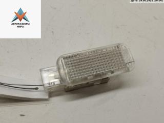 фонарь салона (плафон) Audi A6 4F/C6 2004, 3.2 л., бензин, АКПП, чёрный, седан, 8D0947415