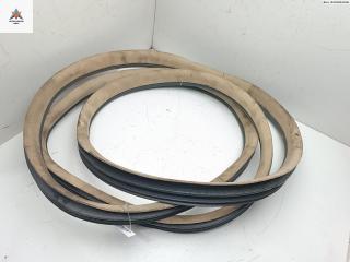 уплотнитель двери Mercedes-Benz M-Class ML W164 2006, 4.0 л., дизель, АКПП, чёрный, внедорожник 5 дв., 1646900198