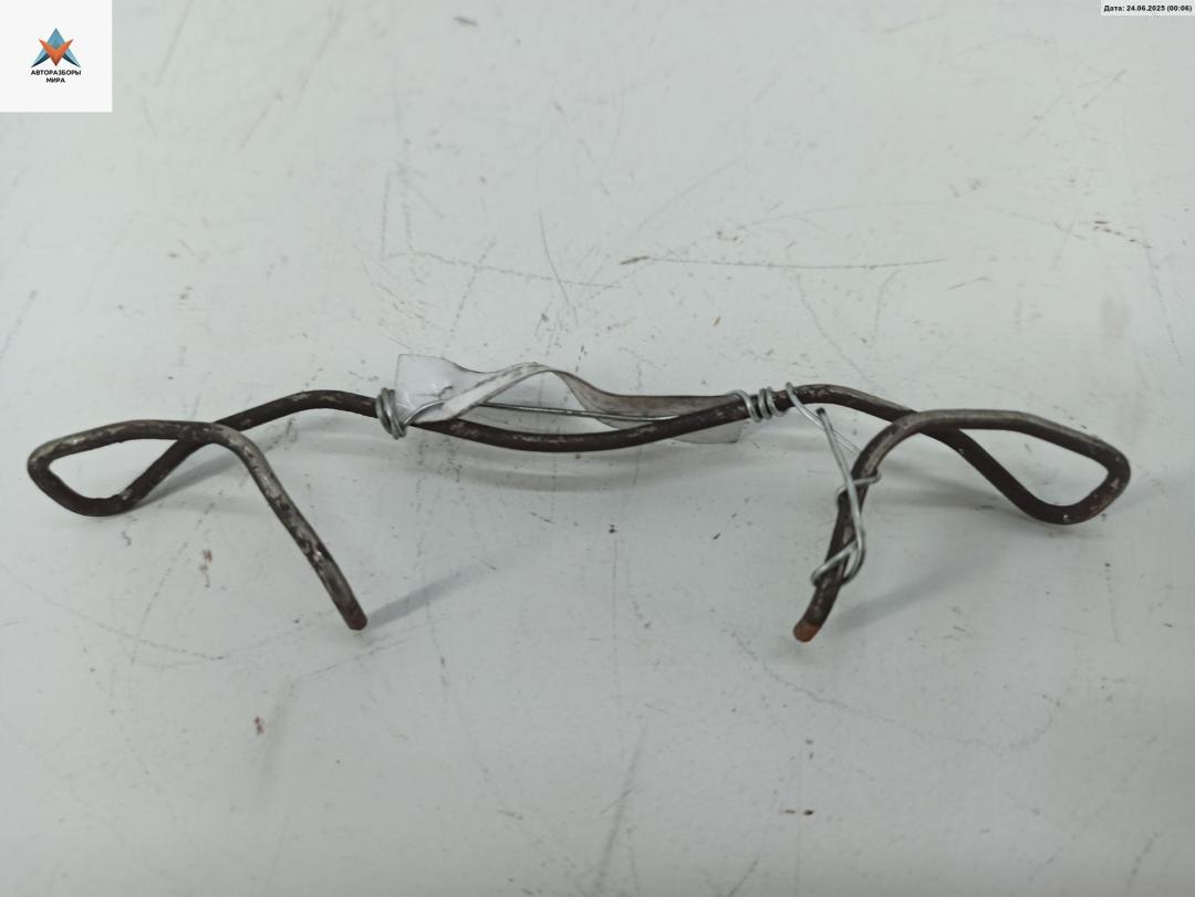 скоба суппорта Audi A6 4B/C5 1997, 1.8 л., Ti, бензин, МКПП, серый, седан - фото №1