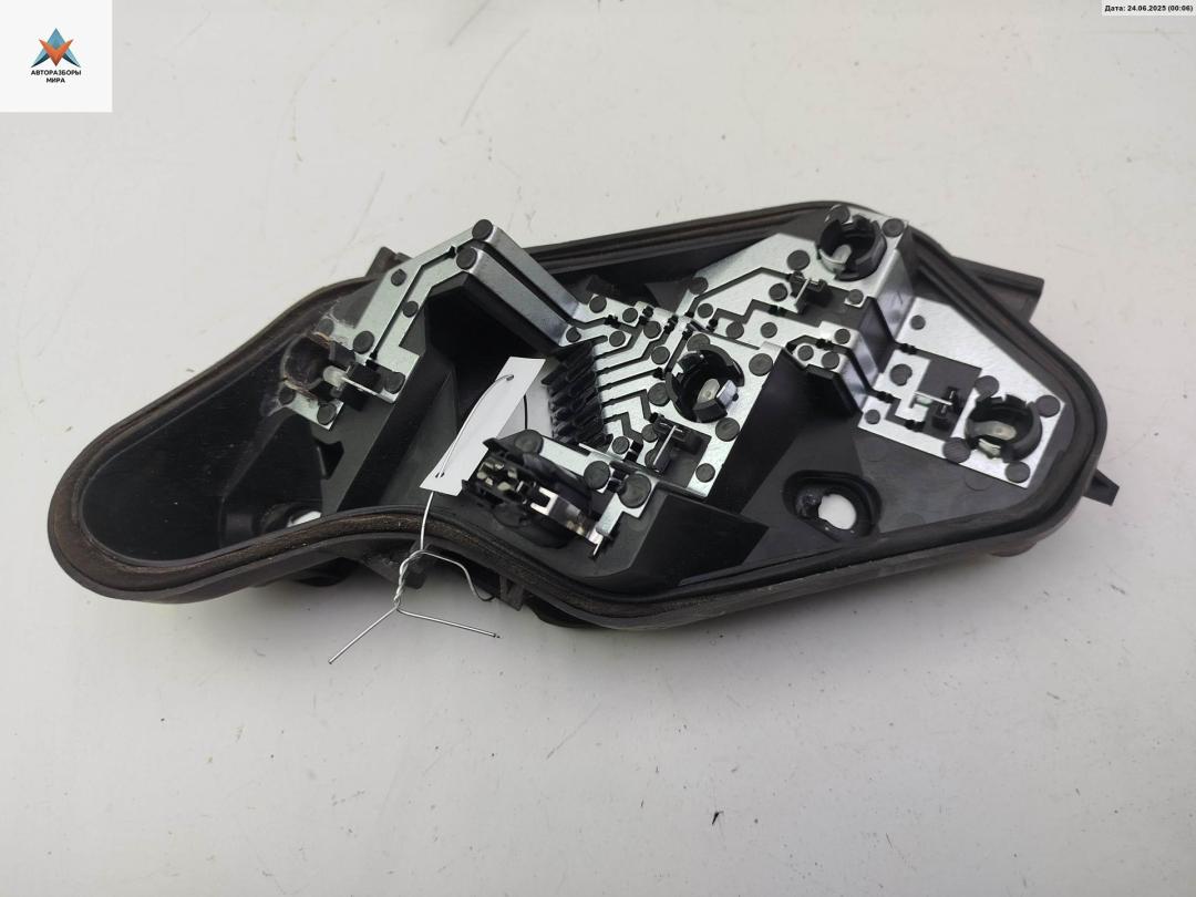 панель заднего левого фонаря Opel Corsa D 2009, 1.2 л., бензин, МКПП, белый, хетчбэк 5 дв., 89037872 - фото №1