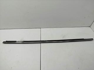 Молдинг стекла двери наружный Opel Vectra B 1998, 1.6 л., бензин, МКПП, красный, седан, 90464297