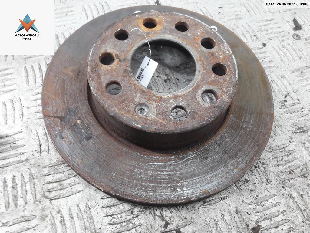 диск тормозной задний Volkswagen Touran 1 поколение 2003, 2.0 л., дизель, МКПП, серый, минивэн - фото №1