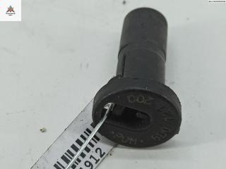 кронштейн (крепление) Audi A6 Allroad Quattro C5 2001, 2.5 л., дизель, АКПП, серый, универсал, 8D0121200