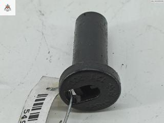 кронштейн (крепление) Audi A6 4B/C5 1998, 2.4 л., бензин, МКПП, синий, универсал, 8D0121200