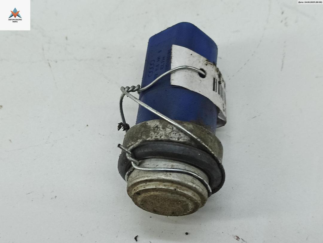 датчик температуры Audi A6 4B/C5 1997, 1.8 л., Ti, бензин, МКПП, серый, седан, 8D0959431B - фото №1