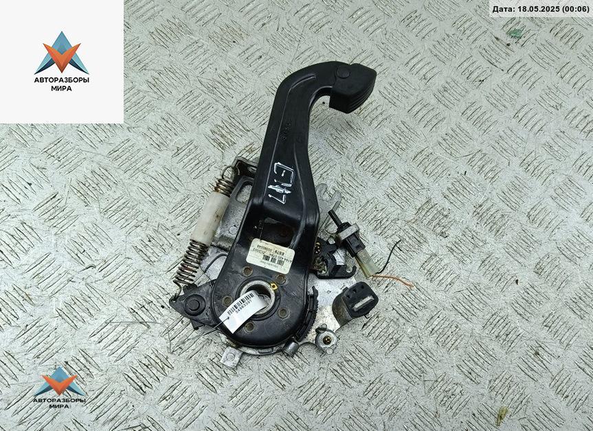 педаль тормоза Mercedes-Benz M-Class ML W164 2006, 4.0 л., дизель, АКПП, чёрный, внедорожник 5 дв., 1644200784 - фото №1