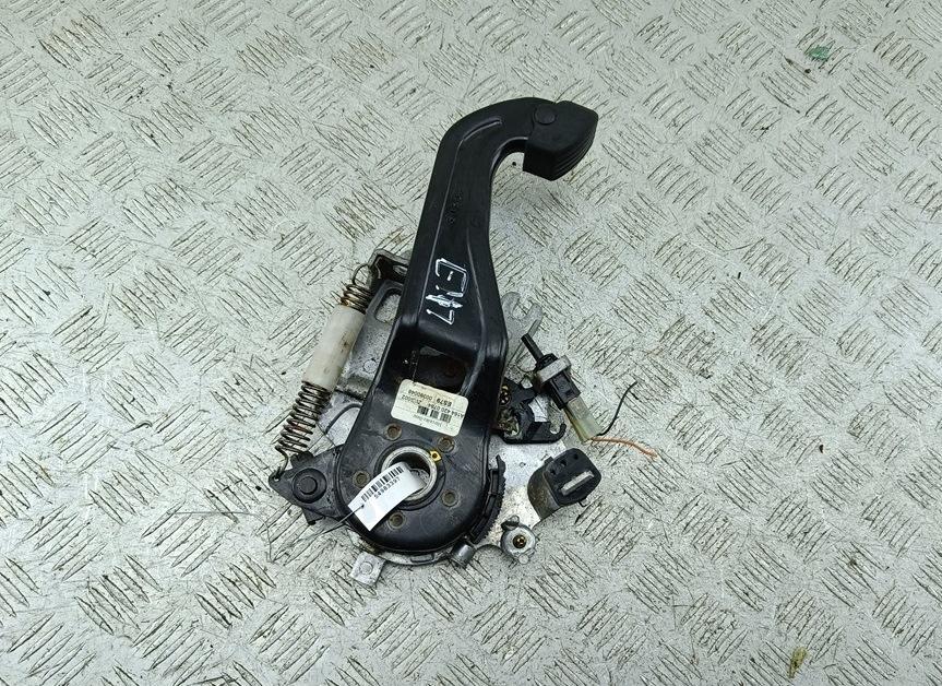 педаль тормоза Mercedes-Benz M-Class ML W164 2006, 4.0 л., дизель, АКПП, чёрный, внедорожник 5 дв., 1644200784 - фото №1