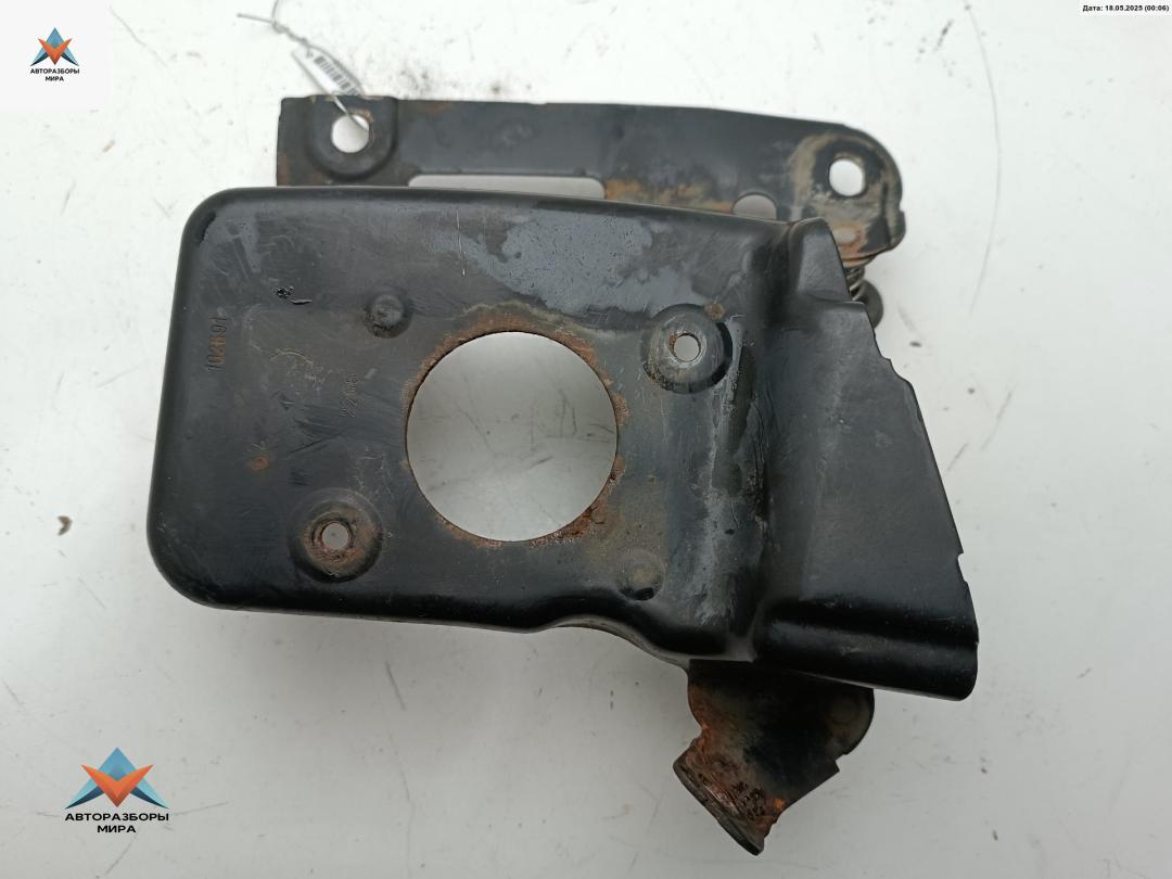 кронштейн (крепление) Mercedes-Benz M-Class ML W164 2006, 4.0 л., дизель, АКПП, чёрный, внедорожник 5 дв. - фото №1