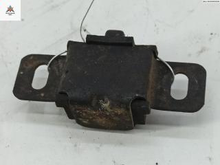 кронштейн радиатора Audi A6 4B/C5 1998, 2.4 л., бензин, МКПП, синий, универсал, 4D0260427