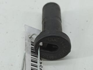 кронштейн (крепление) Audi A6 C5 Allroad 2001, 2.5 л., дизель, АКПП, серый, универсал, 8D0121200