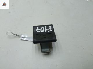 ручка открывания капота Subaru Forester 3 поколение (SH) 2010, 2.0 л., дизель, МКПП, чёрный, внедорожник 5 дв.