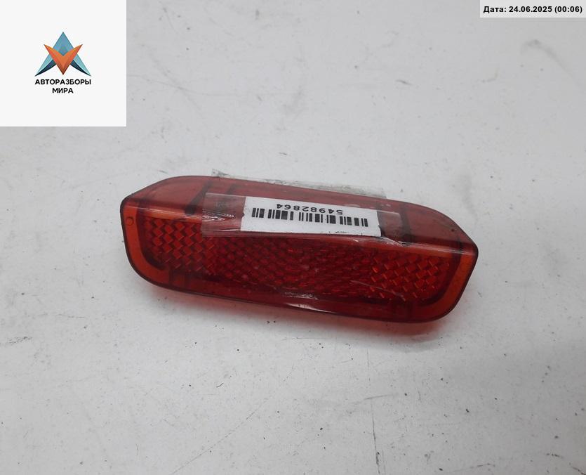 катафот Volkswagen Golf 5 поколение 2006, 2.0 л., дизель, АКПП, красный, хетчбэк 5 дв., 1K0947419 - фото №1