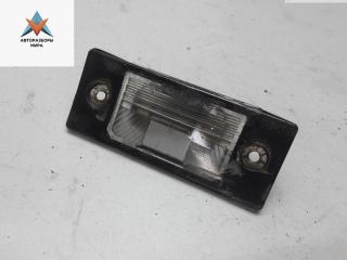 подсветка номера Volkswagen Passat B5 [рестайлинг] 2001, 1.9 л., дизель, МКПП, чёрный, универсал, 1J5943021