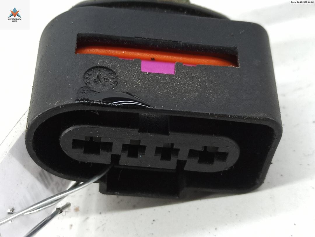 разъем (фишка) проводки Audi A6 4B/C5 1998, 2.4 л., бензин, МКПП, синий, универсал, 1J0919234 - фото №1