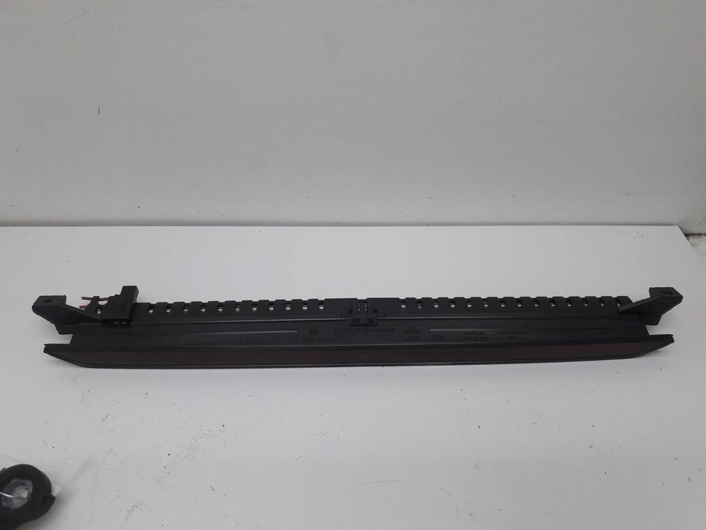 стоп-сигнал Volkswagen Passat B5+ (GP) 2001, 1.9 л., дизель, МКПП, чёрный, универсал, 1J6945097D