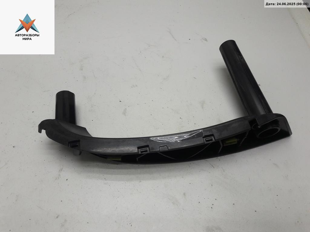 ручка внутренняя задняя левая Skoda Octavia mk2 (A5 1Z) 2008, 1.9 л., дизель, МКПП, чёрный, хетчбэк 5 дв., 1Z0868715 - фото №1