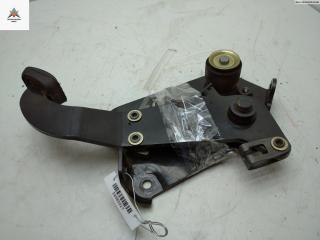 педаль тормоза Mercedes-Benz Vito-1 W638 2003, 2.2 л., дизель, АКПП, белый, микроавтобус