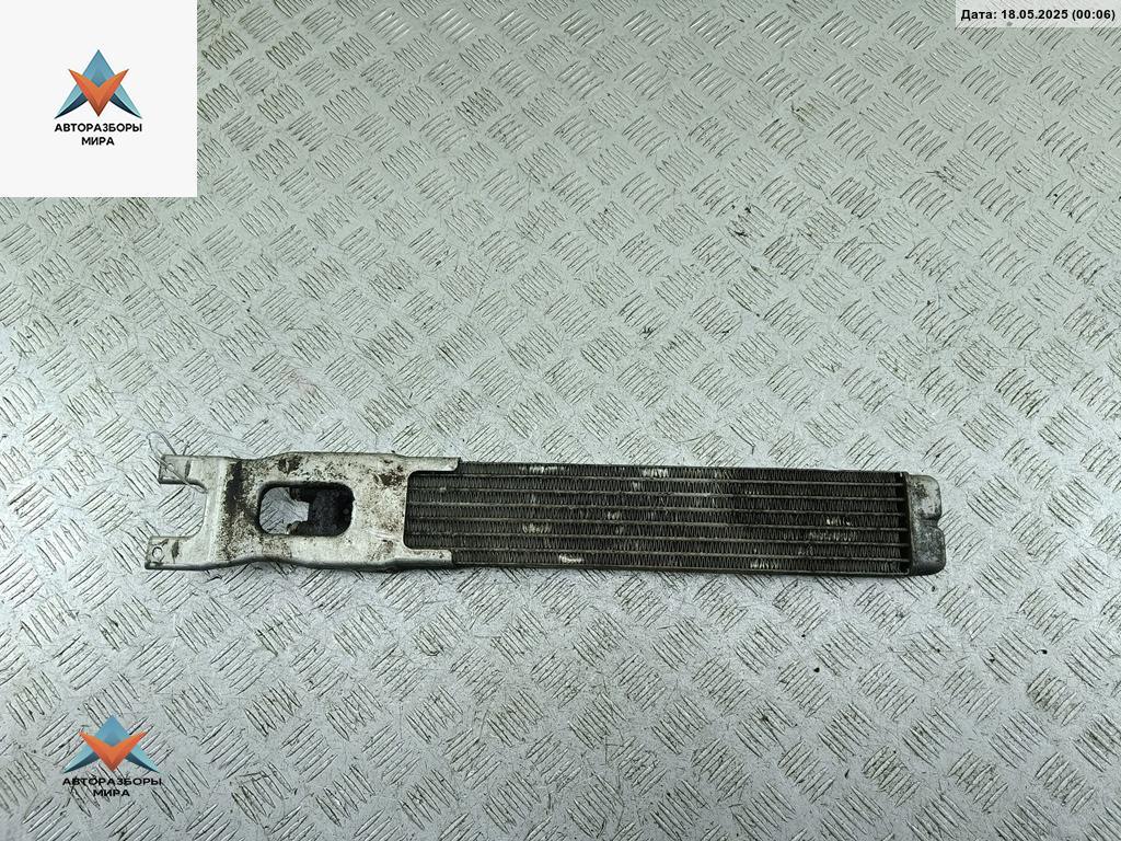 радиатор масляный Mercedes-Benz M-Class ML W164 2006, 4.0 л., дизель, АКПП, чёрный, внедорожник 5 дв., 1645000100 - фото №1