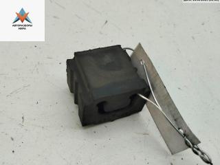 кронштейн радиатора Volkswagen Passat B5 [рестайлинг] 2001, 1.6 л., бензин, МКПП, синий, седан, 8D0260425