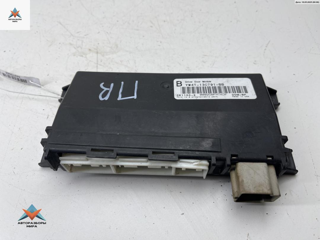 модуль управления двери Jaguar S-Type 1 поколение 2000, 3.0 л., бензин, АКПП, синий, седан, YW4T-13C791-BB - фото №1