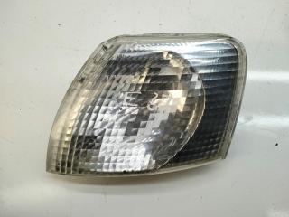 Поворотник (указатель поворота) левый Volkswagen Passat B5 1998, 1.6 л., бензин, МКПП, зелёный, универсал, 3B0953049C