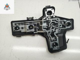 панель заднего левого фонаря Volkswagen Touran 1 поколение 2004, 1.6 л., бензин, МКПП, серый, минивэн, 1T0945257A