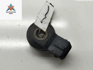 датчик детонации Volkswagen Golf 4 поколение 1999, 1.4 л., бензин, МКПП, белый, хетчбэк 5 дв., 030905377A