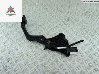 педаль сцепления Volkswagen Golf 5 поколение 2004, 1.9 л., дизель, МКПП, серый, хетчбэк 5 дв., 1K1721059BB