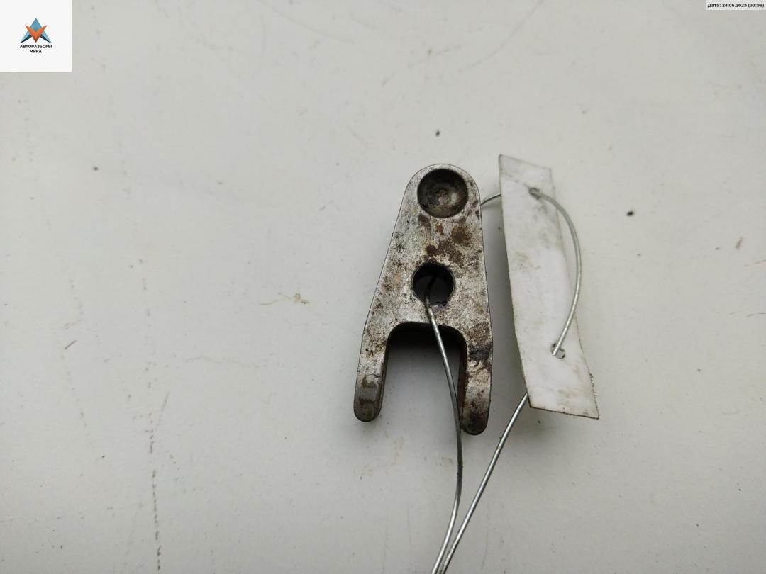 кронштейн (крепление) Mercedes-Benz M-Class ML W164 2006, 4.0 л., дизель, АКПП, чёрный, внедорожник 5 дв. - фото №1