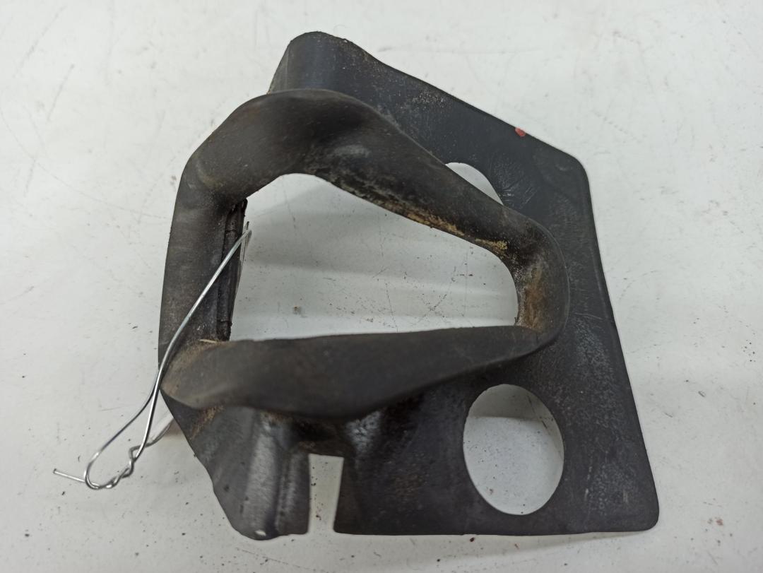 уплотнитель Audi A4 B5 1996, 1.6 л., бензин, АКПП, серый, седан, 4A0837088
