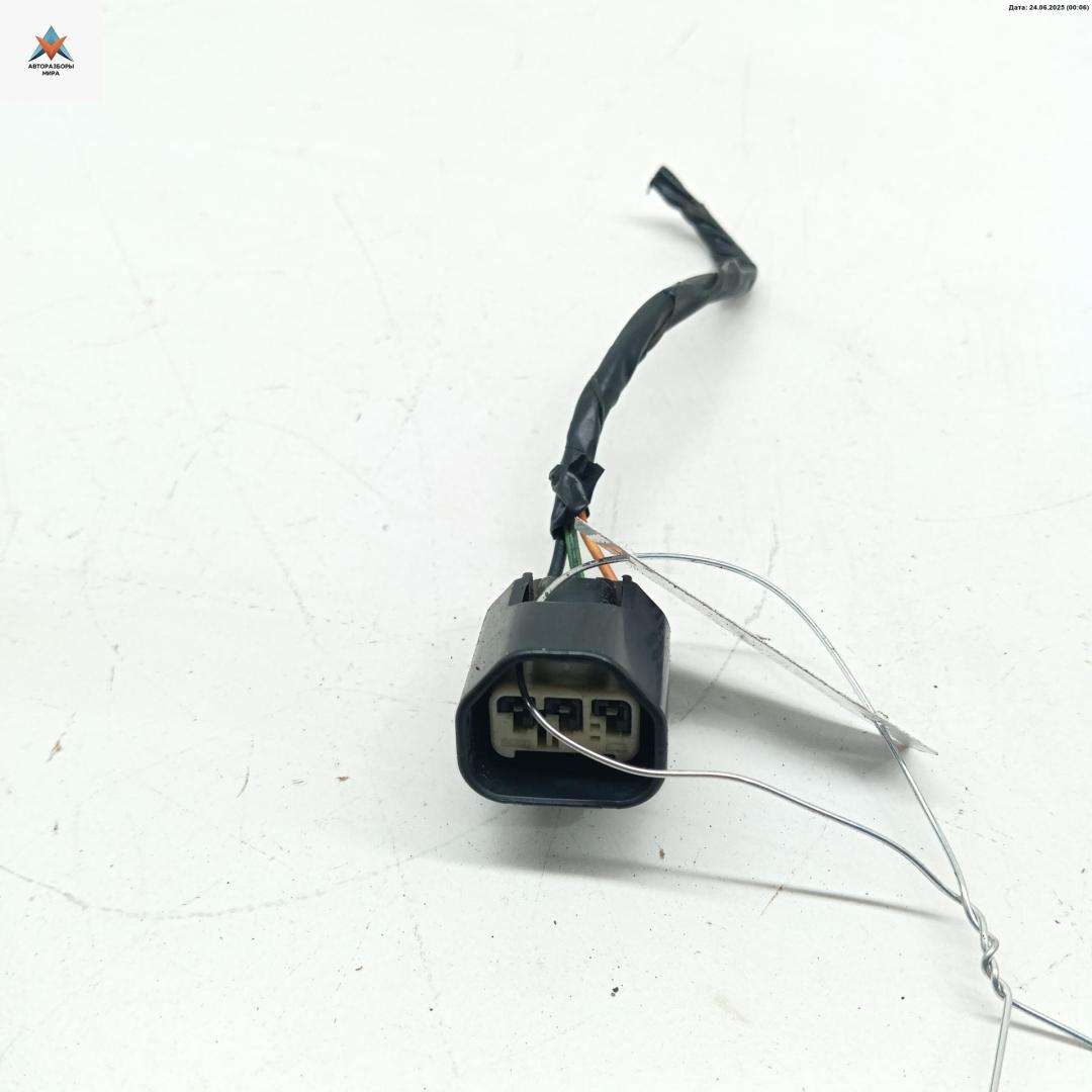 разъем (фишка) проводки Ford Focus 2 поколение 2005, 1.6 л., дизель, МКПП, серый, хетчбэк 5 дв. - фото №1
