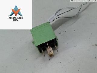 реле (прочие) BMW 3 серия E36 [рестайлинг] 1997, 1.6 л., бензин, МКПП, красный, хетчбэк 3 дв., 8373700