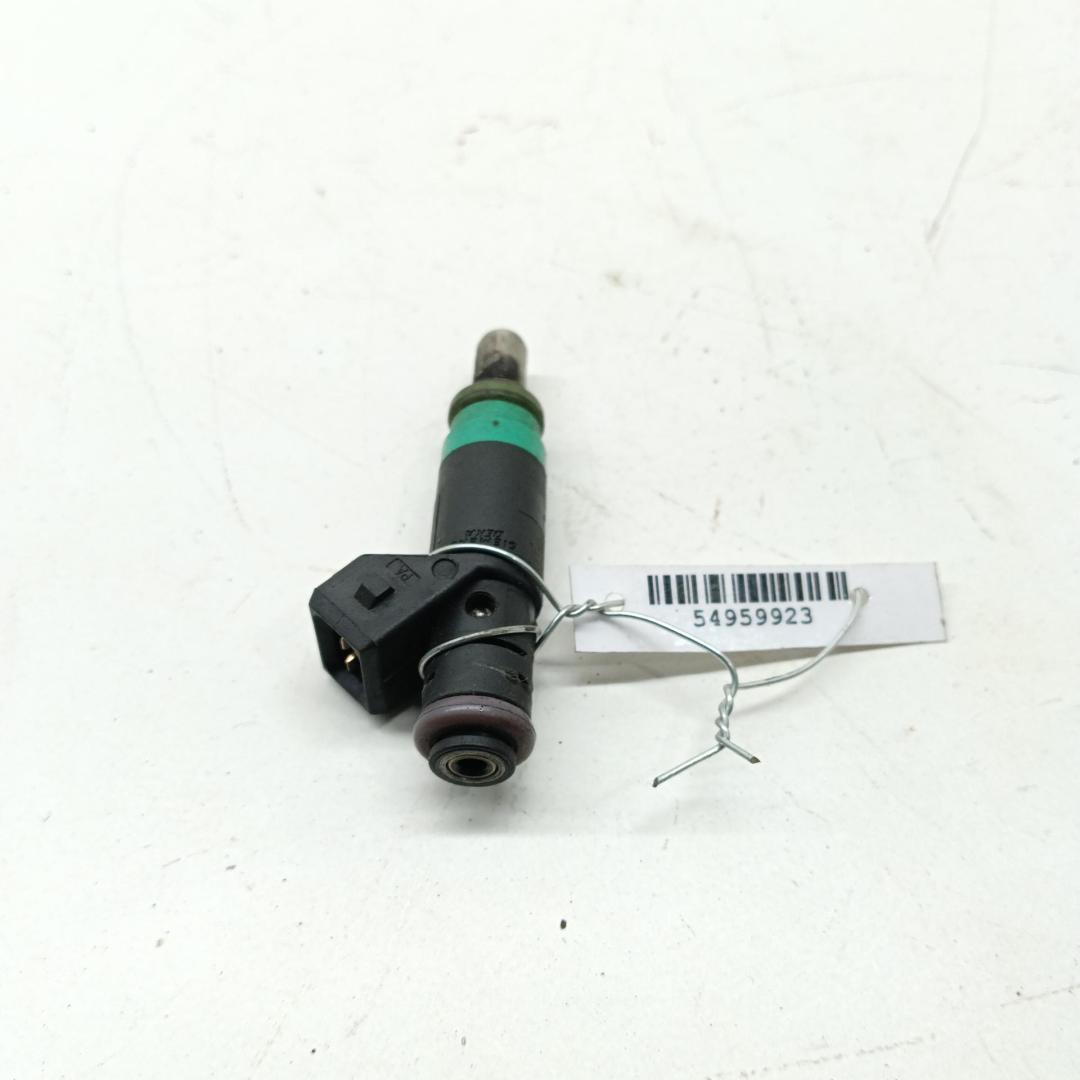 форсунка Ford Focus 2 поколение 2006, 1.6 л., i, бензин, МКПП, синий, хетчбэк 3 дв., 98MFBC - фото №1