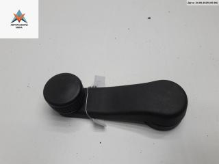 ручка стеклоподъемника Volkswagen Golf 3 поколение 1997, 1.6 л., бензин, МКПП, красный, хетчбэк 5 дв., 1H0837581