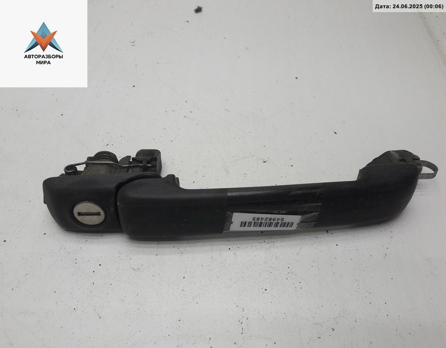 ручка наружная передняя правая Volkswagen Golf 3 поколение 1994, 1.6 л., бензин, МКПП, серый, хетчбэк 5 дв. - фото №1
