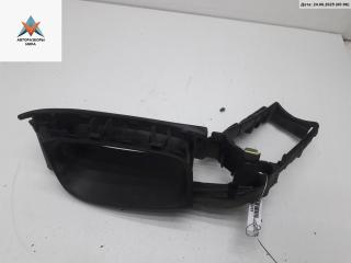 ручка внутренняя задняя правая Volkswagen Golf 3 поколение 1997, 1.6 л., бензин, МКПП, красный, хетчбэк 5 дв., 1H4867180D