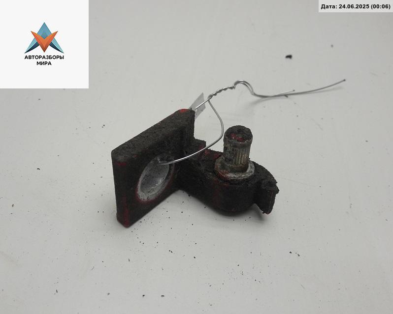 петля двери Volkswagen Golf 3 поколение 1997, красный, хетчбэк 5 дв. - фото №1