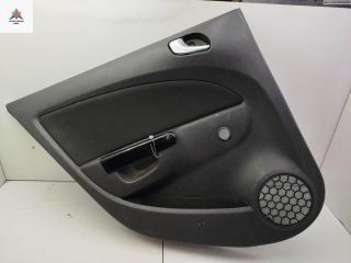 обшивка двери задняя левая Opel Corsa D 2009, 1.2 л., бензин, МКПП, белый, хетчбэк 5 дв., 0112428