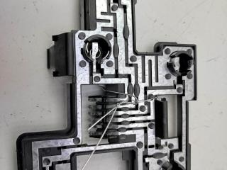 панель заднего левого фонаря Opel Vectra B [рестайлинг] 2001, 2.2 л., бензин, МКПП, серый, седан, 5074