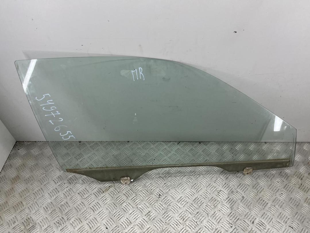 стекло двери передней правой Honda Civic 1996, 1.4 л., бензин, МКПП, чёрный, хетчбэк 3 дв.