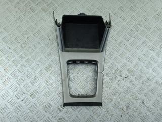 консоль салона (центральная часть) Subaru Forester 3 поколение (SH) 2010, 2.0 л., дизель, МКПП, чёрный, внедорожник 5 дв., 92122SC030