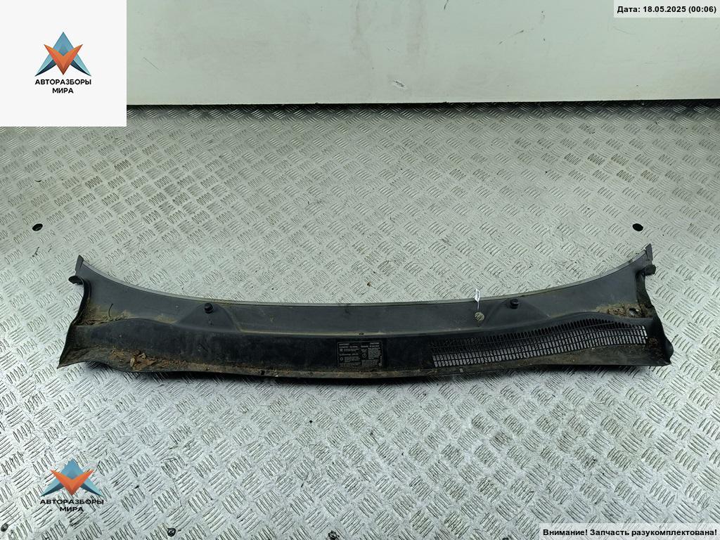 дождевик Opel Corsa D 2009, 1.2 л., бензин, МКПП, белый, хетчбэк 5 дв., 13306665 - фото №1