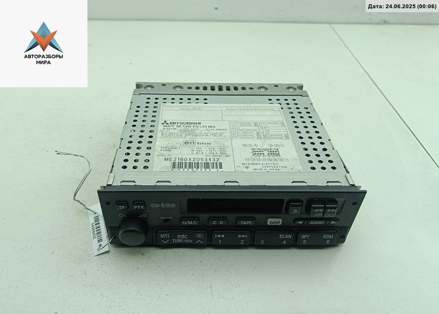 магнитола Mitsubishi Space Runner 2 поколение 2000, 2.4 л., бензин, МКПП, красный, минивэн, MZ594188 - фото №1