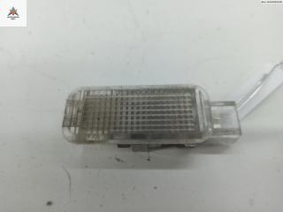 фонарь салона (плафон) Audi A6 Allroad Quattro C5 2001, 2.5 л., дизель, АКПП, серый, универсал, 4B0947415