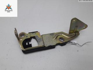 кронштейн (крепление) Volkswagen Passat B5 [рестайлинг] 2001, 2.0 л., бензин, МКПП, синий, универсал, 3B9827297A