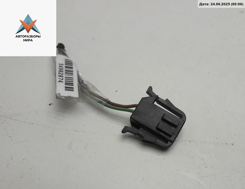 разъем (фишка) проводки Volkswagen Golf 3 поколение 1994, 1.8 л., бензин, МКПП, зелёный, хетчбэк 3 дв., 191972702 - фото №1
