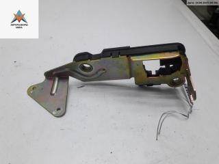 кронштейн (крепление) Volkswagen Passat B5 [рестайлинг] 2001, 1.9 л., дизель, МКПП, синий, универсал, 3B9827297A