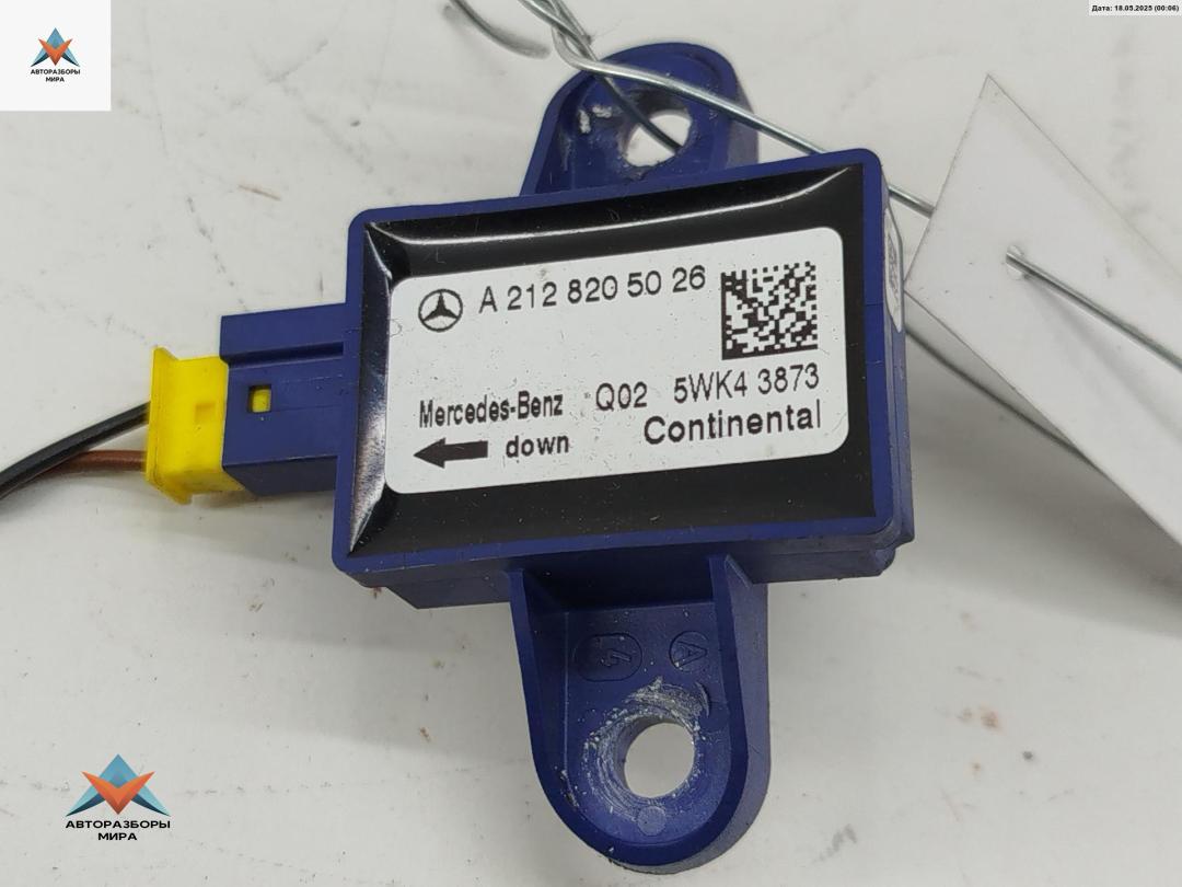 датчик AirBag Mercedes-Benz E-Класс W212/S212/C207/A207 2010, 3.0 л., дизель, АКПП, бежевый, универсал, 2128205026 - фото №1