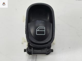 кнопка стеклоподъемника переднего правого Mercedes-Benz C-Класс W203/S203/CL203 [рестайлинг] 2004, 1.8 л., бензин, МКПП, синий, универсал, 2038200210
